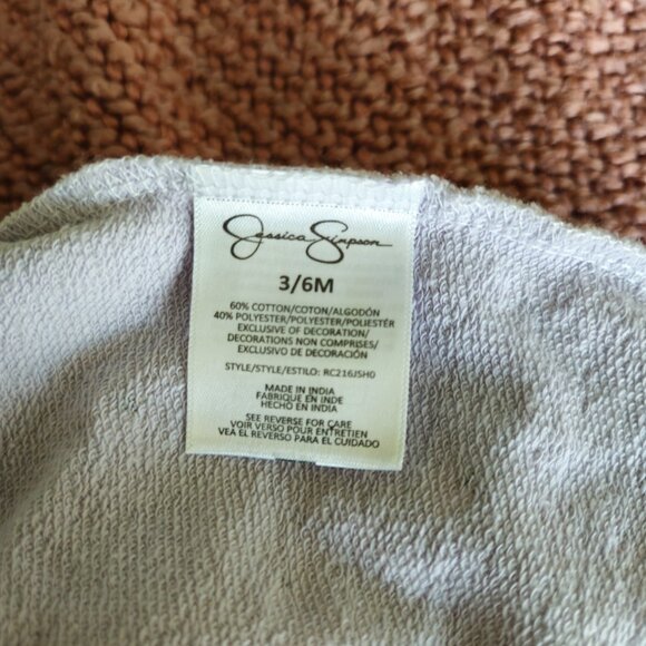 Sale 🎉🥳 4/$25 or $10 Jessica Simpson Green and Purple Rompers Size 3-6M - Picture 2 of 10